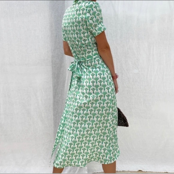 NWT Never Fully Dressed Green- Brooklyn Cocktail Dress - Picture 2 of 2